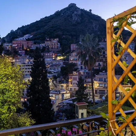 Blu Deluxe Panzió Taormina